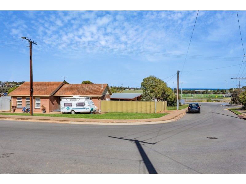 15 Borraga Street, O’sullivan Beach SA 5166