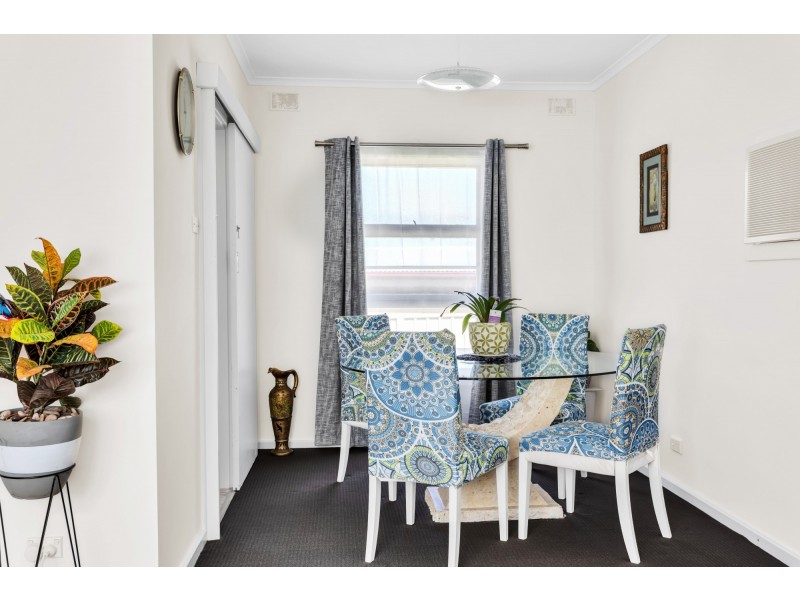 15 Borraga Street, O’sullivan Beach SA 5166