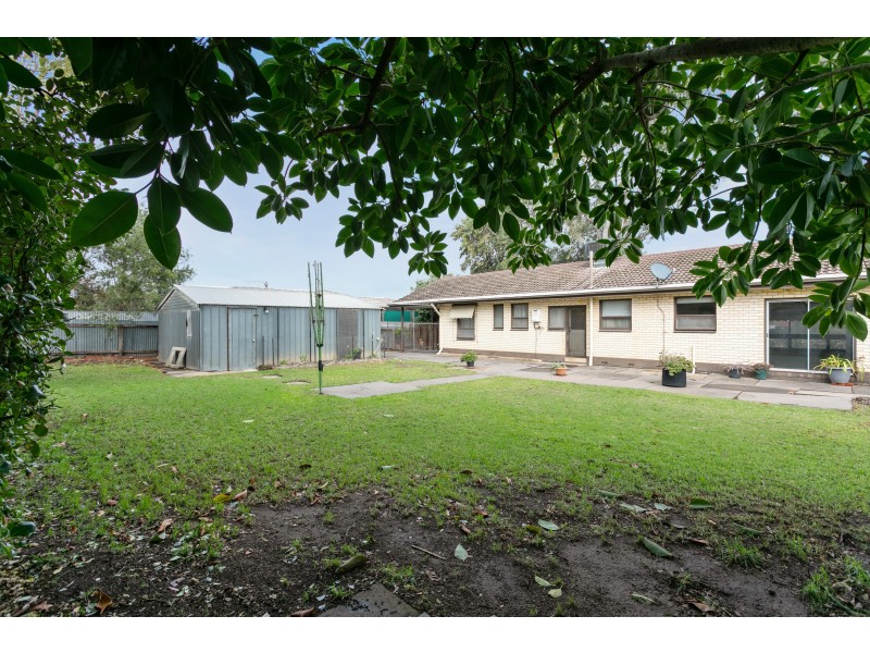 4 Ellis Street, Port Noarlunga SA 5167