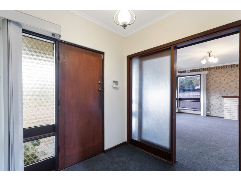 4 Ellis Street, Port Noarlunga SA 5167