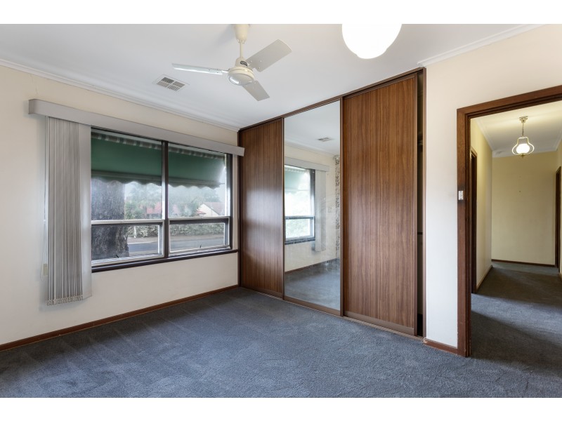 4 Ellis Street, Port Noarlunga SA 5167