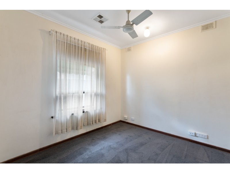 4 Ellis Street, Port Noarlunga SA 5167