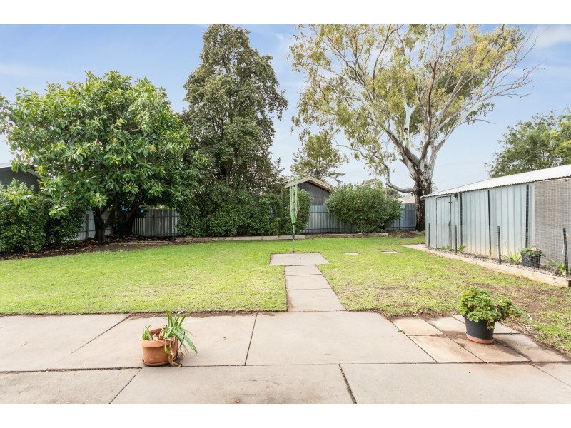 4 Ellis Street, Port Noarlunga SA 5167