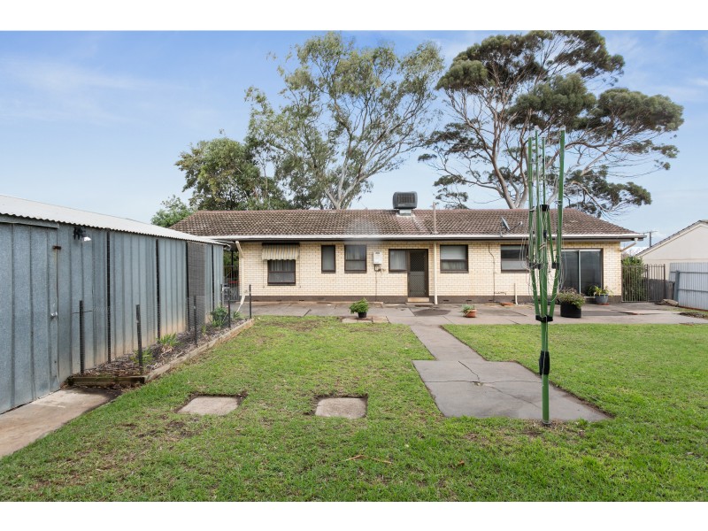 4 Ellis Street, Port Noarlunga SA 5167