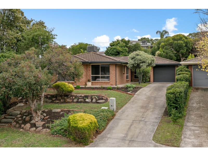 61 Emerald Street, Flagstaff Hill SA 5159