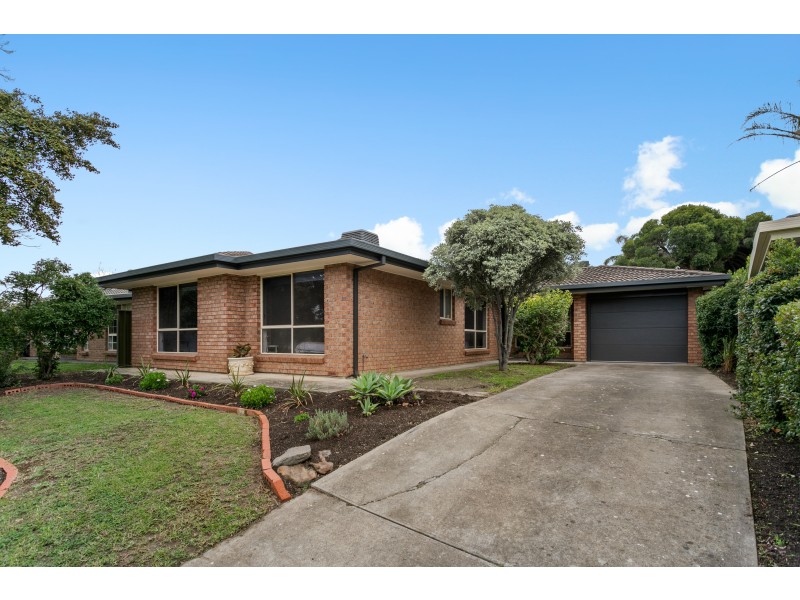 61 Emerald Street, Flagstaff Hill SA 5159