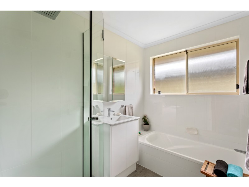 61 Emerald Street, Flagstaff Hill SA 5159