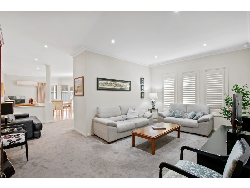 30 Allworth Drive, Happy Valley SA 5159