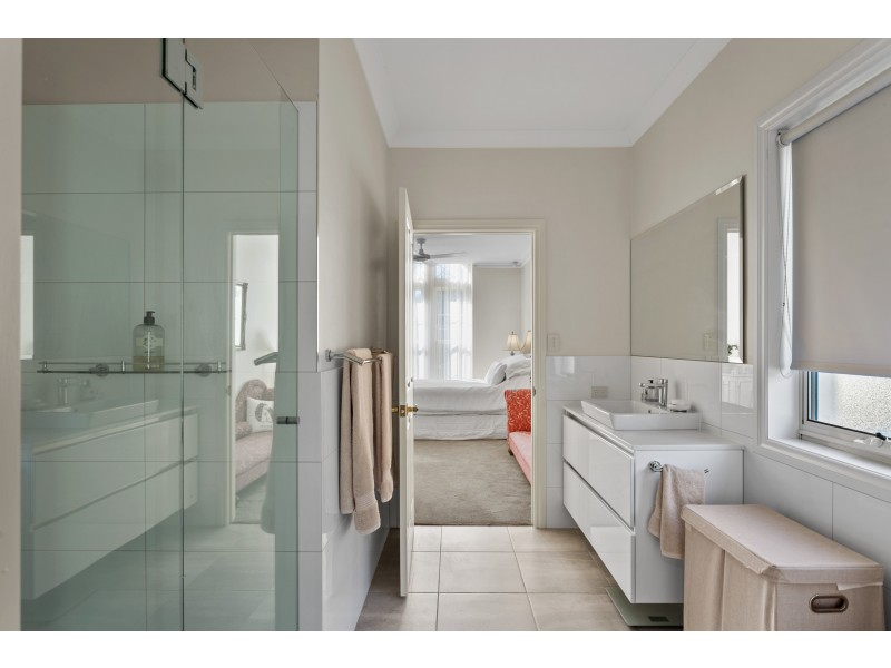 30 Allworth Drive, Happy Valley SA 5159