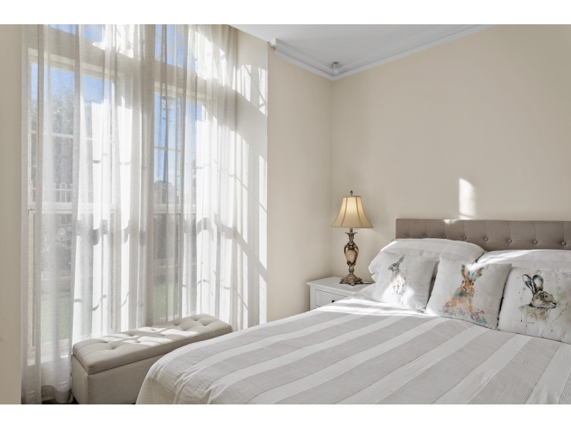 30 Allworth Drive, Happy Valley SA 5159