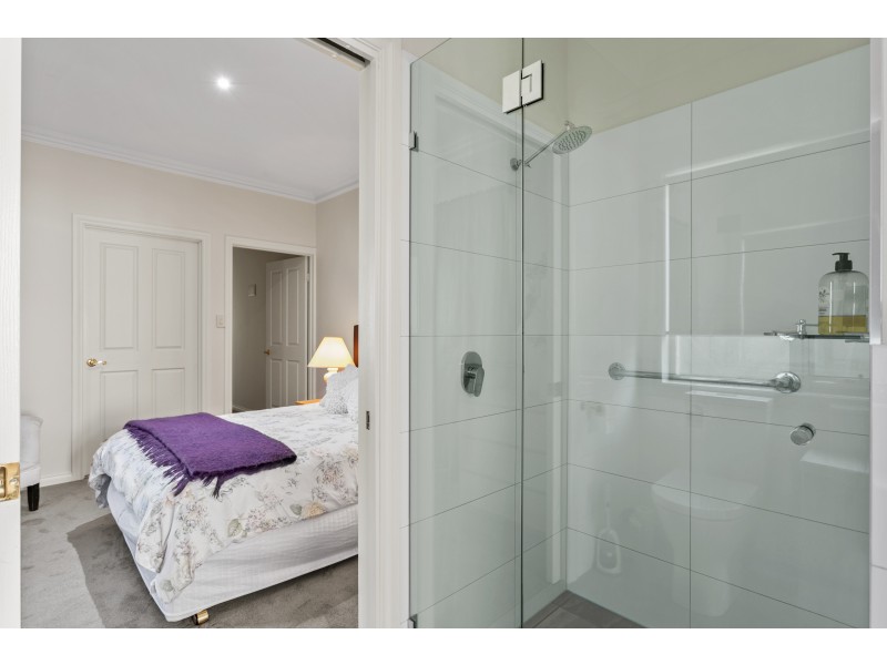 30 Allworth Drive, Happy Valley SA 5159