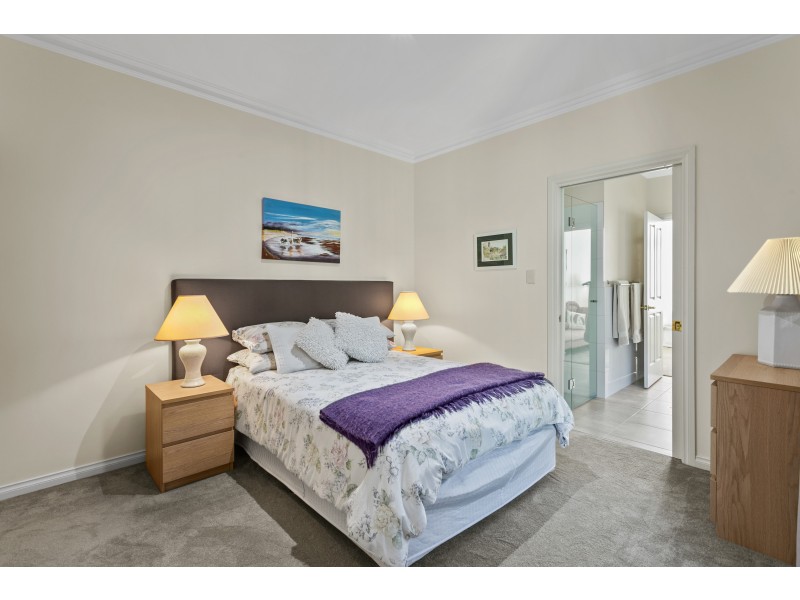 30 Allworth Drive, Happy Valley SA 5159