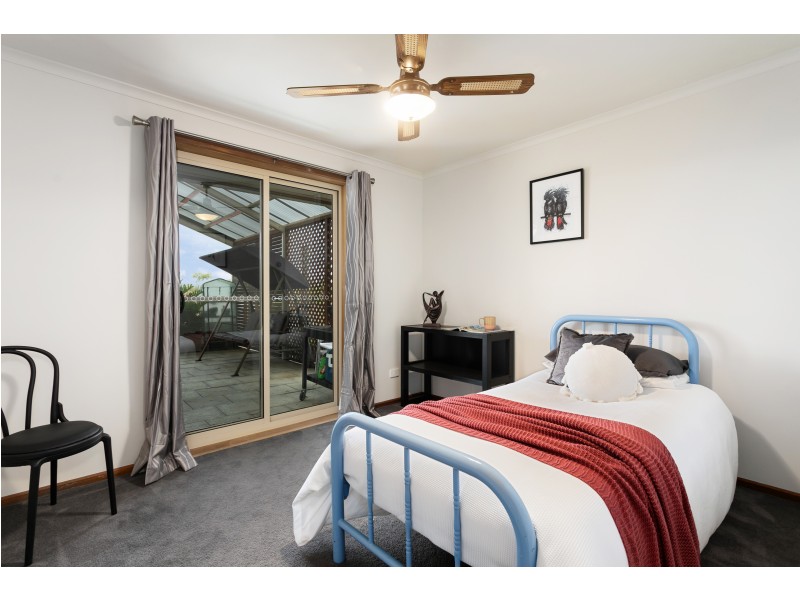 1 Ashford Court, Moana SA 5169