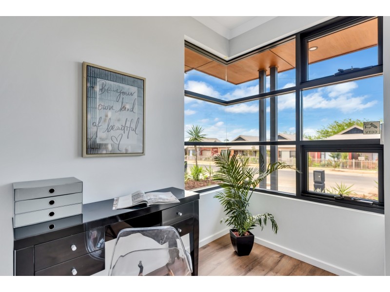 12 Lambert Avenue, Christies Beach SA 5165