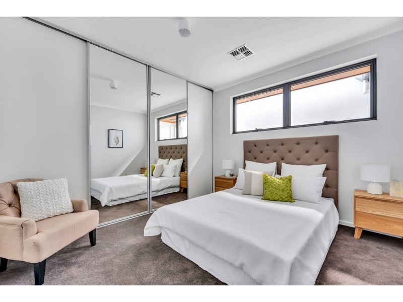 12 Lambert Avenue, Christies Beach SA 5165