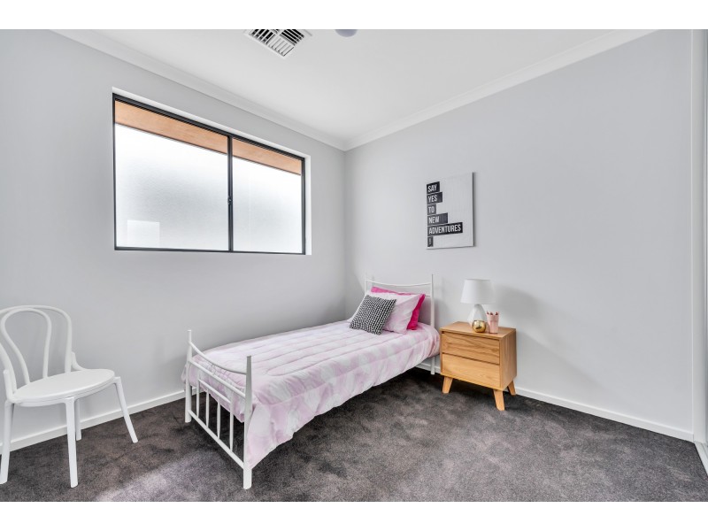 12 Lambert Avenue, Christies Beach SA 5165