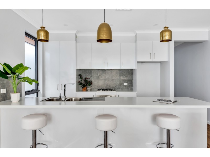 12 Lambert Avenue, Christies Beach SA 5165