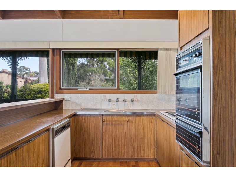 16 Eurelia Road, Sheidow Park SA 5158