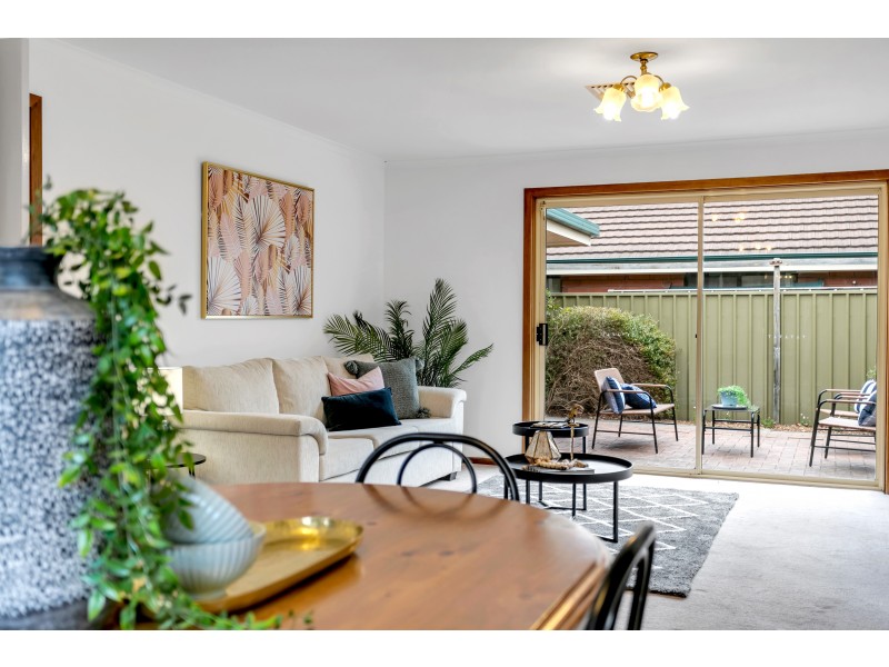 8 Middlebrook Court, Woodcroft SA 5162