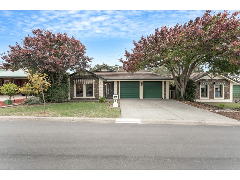 8 Middlebrook Court, Woodcroft SA 5162