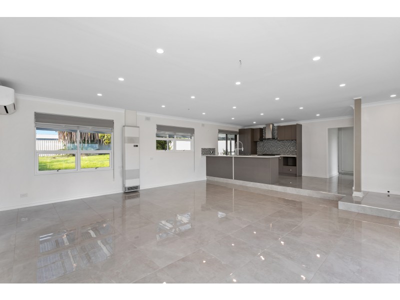 14 Vine Street, Morphett Vale SA 5162
