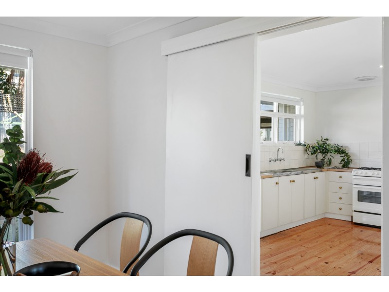 14 Jordan Avenue, Happy Valley SA 5159