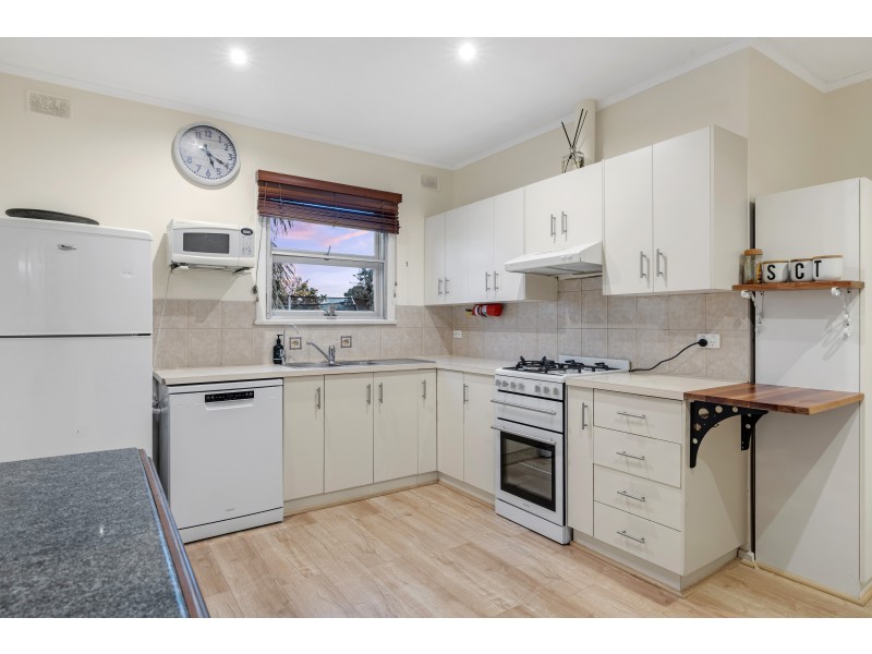 42 Guthrie Road, Christies Beach SA 5165