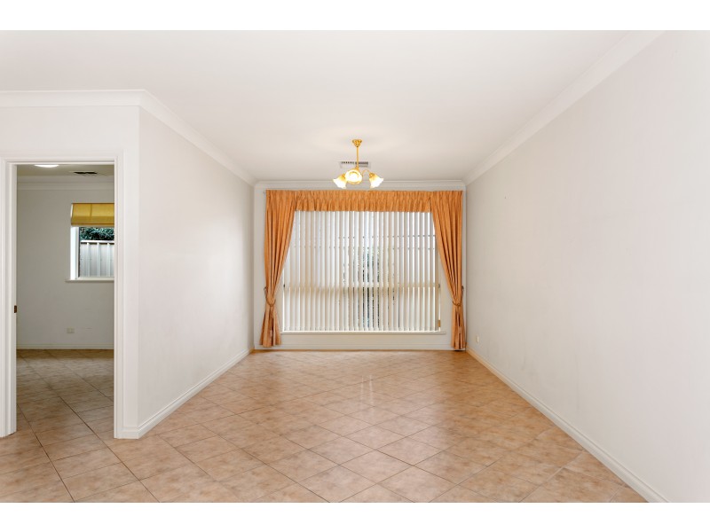 6 Earls Court, Craigburn Farm SA 5051