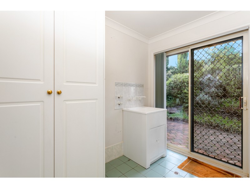 6 Earls Court, Craigburn Farm SA 5051