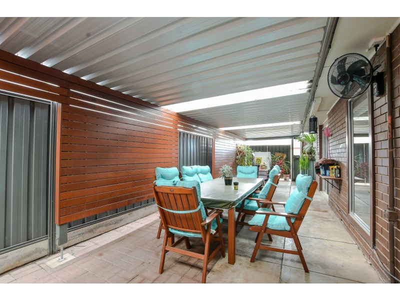 10 Hollins St, Old Noarlunga SA 5168