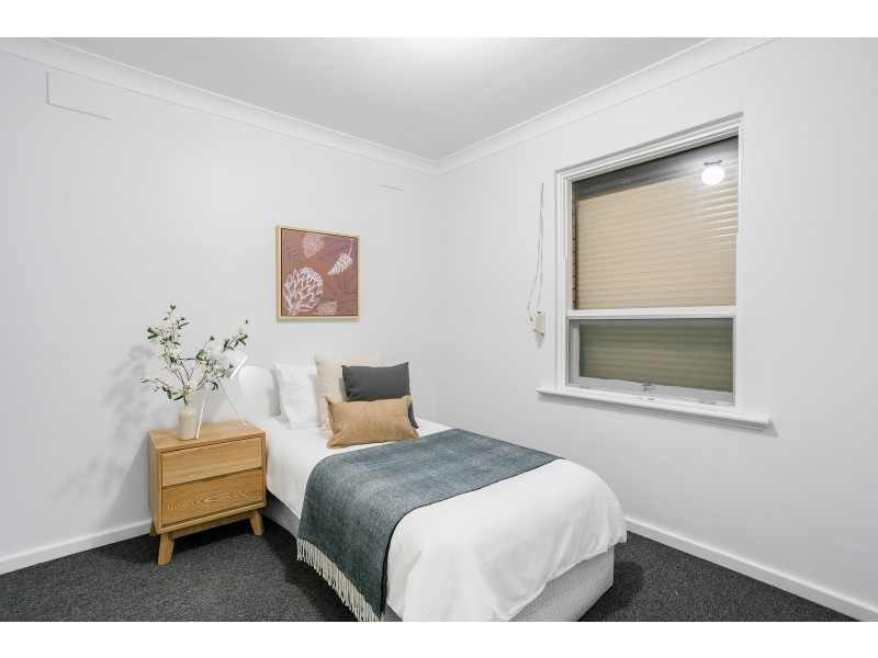 13 Arnold Drive, Hackham SA 5163