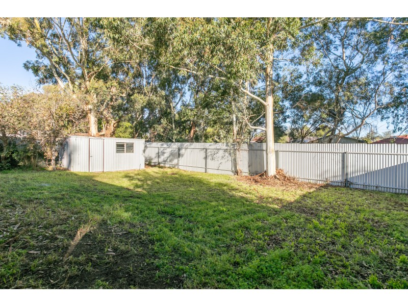 13 Arnold Drive, Hackham SA 5163