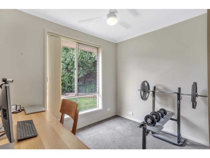 9 Carlisle Court, Hallett Cove SA 5158