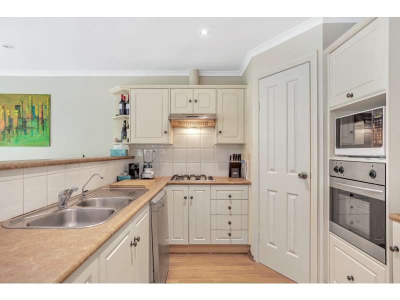 9 Carlisle Court, Hallett Cove SA 5158