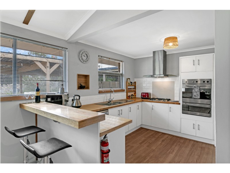 170 Wheatsheaf Road, Morphett Vale SA 5162