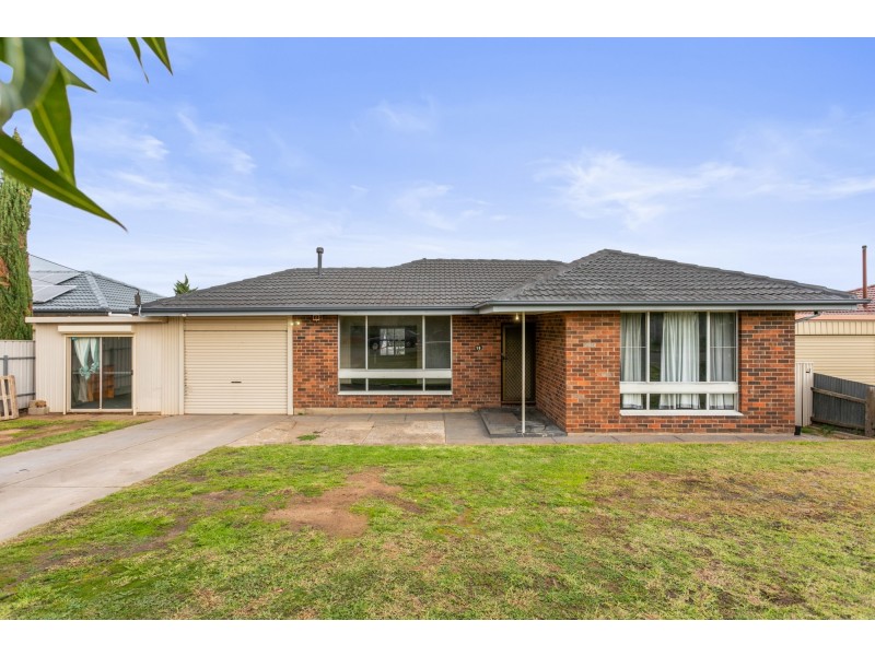 18 Crittenden Road, Morphett Vale SA 5162