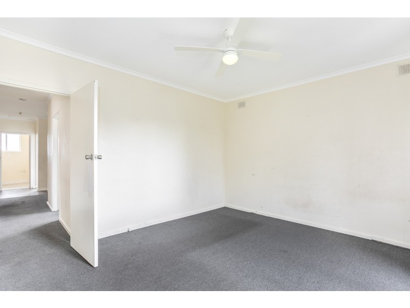 18 Crittenden Road, Morphett Vale SA 5162