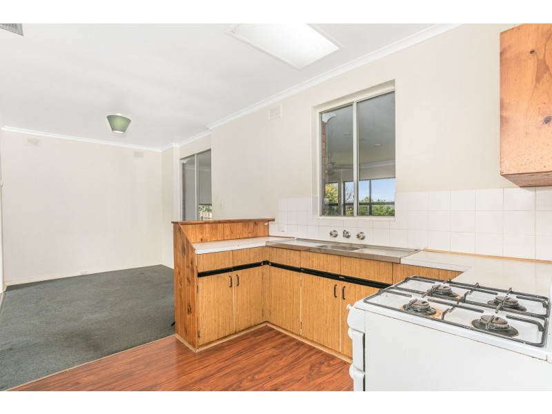 18 Crittenden Road, Morphett Vale SA 5162