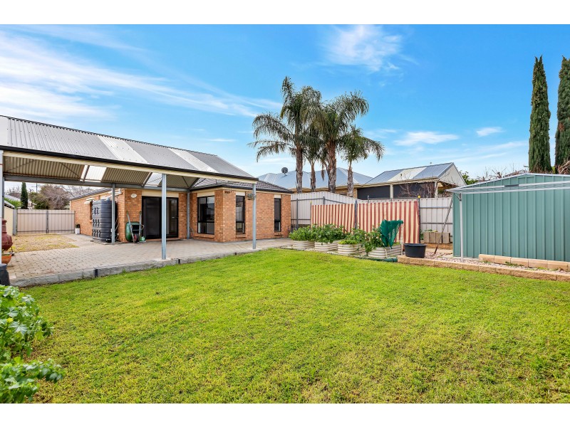 16 Antonio Street, Huntfield Heights SA 5163