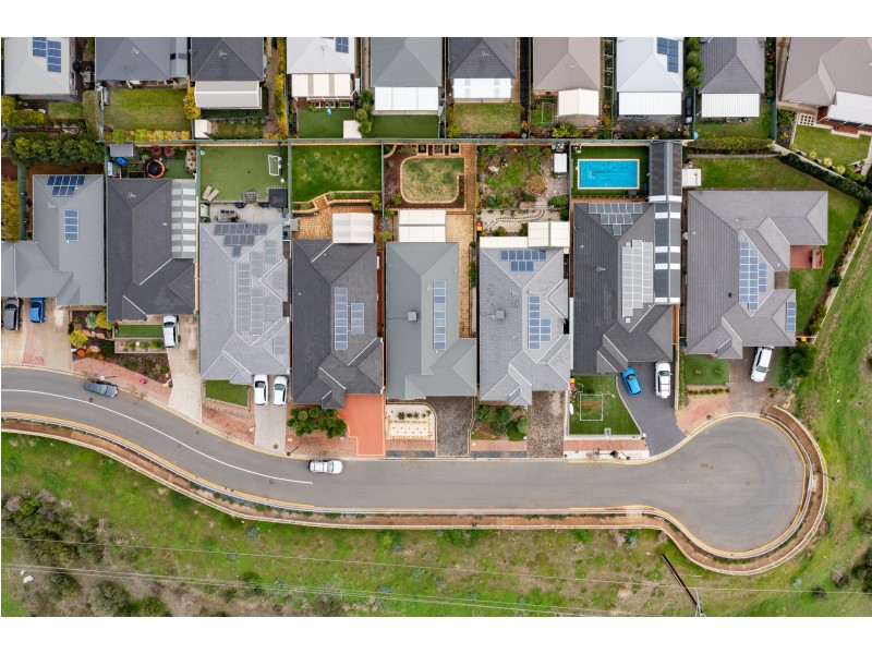 15 Tasman Court, Hallett Cove SA 5158