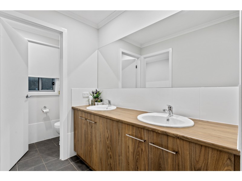 19 Humphrys Road, Aldinga Beach SA 5173