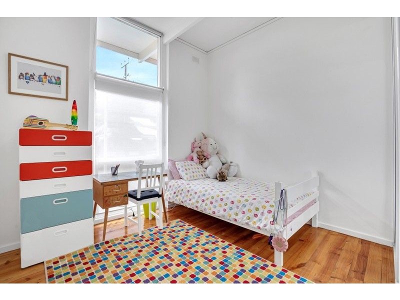 35 Audrey Crescent, Valley View SA 5093