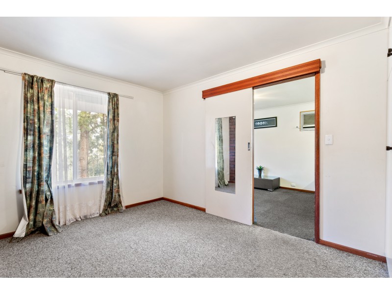 9 Grenache Road, Hackham SA 5163