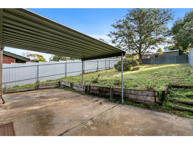 9 Grenache Road, Hackham SA 5163