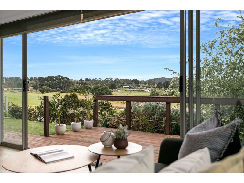 12 George Francis Drive, Mount Compass SA 5210