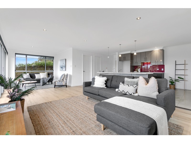 12 George Francis Drive, Mount Compass SA 5210