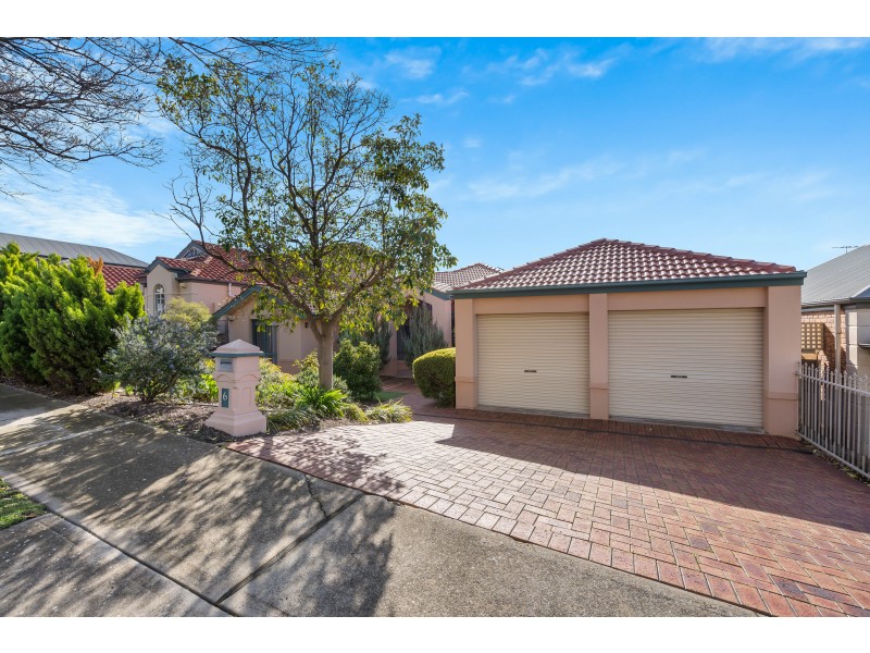 6 Ingleton Drive, Hallett Cove SA 5158