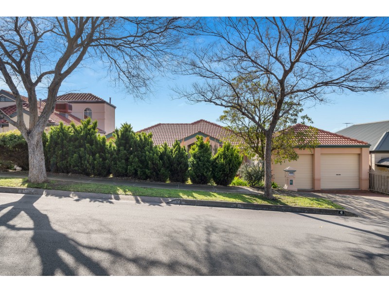 6 Ingleton Drive, Hallett Cove SA 5158