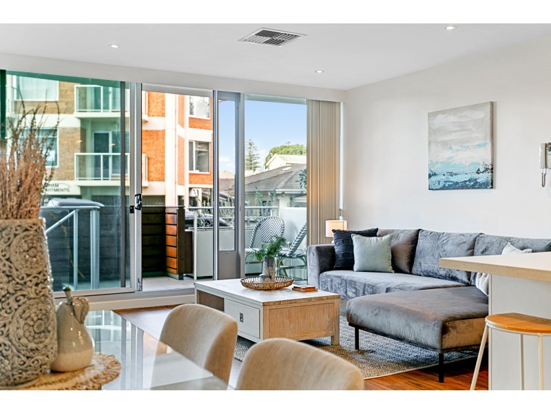 108/25 Colley Terrace, Glenelg SA 5045