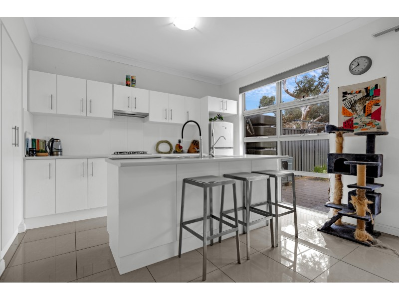 43 Eurunderee Avenue, Seacombe Gardens SA 5047